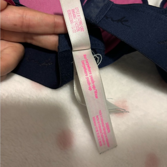 VS PINK Wear Everywhere Push Up Bra - Picture 5 of 5